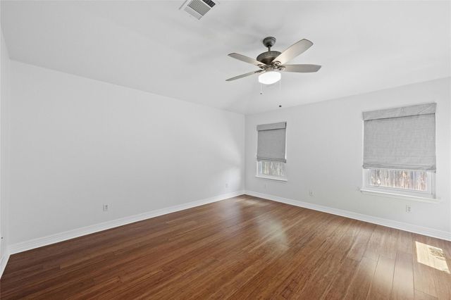 9205 Walsall CV, Austin, TX 78749