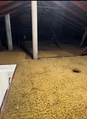 105 Yosemite St, Roseville, CA 95678