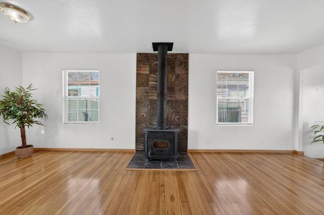 105 Yosemite St, Roseville, CA 95678