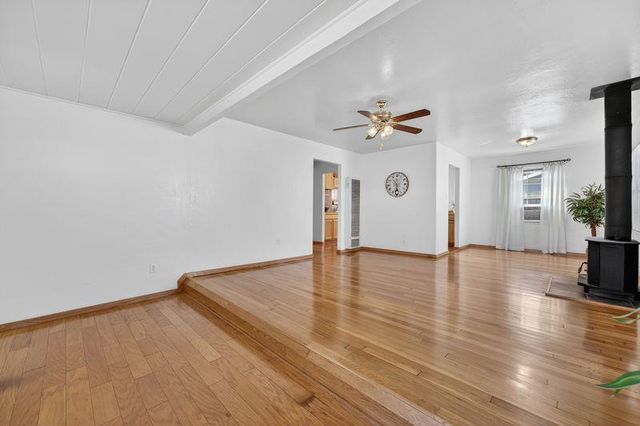 105 Yosemite St, Roseville, CA 95678