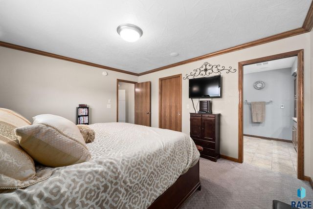 7808 W Leah St Street, Sioux Falls, SD 57106