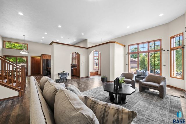 7808 W Leah St Street, Sioux Falls, SD 57106