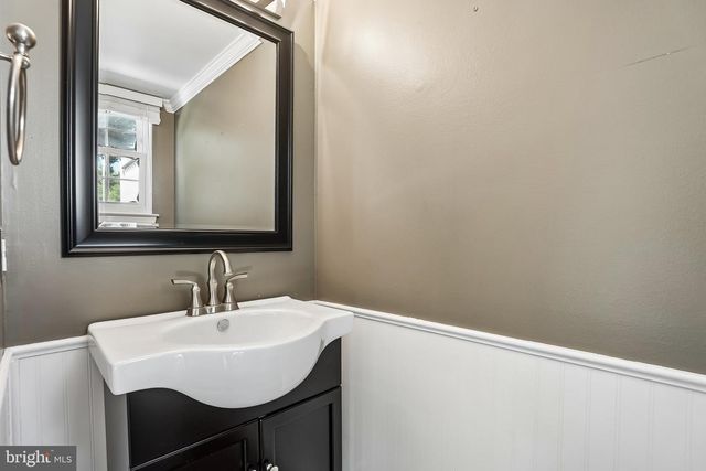 247 WINCHESTER DR, Horsham, PA 19044