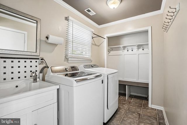 247 WINCHESTER DR, Horsham, PA 19044