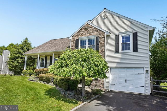 247 WINCHESTER DR, Horsham, PA 19044