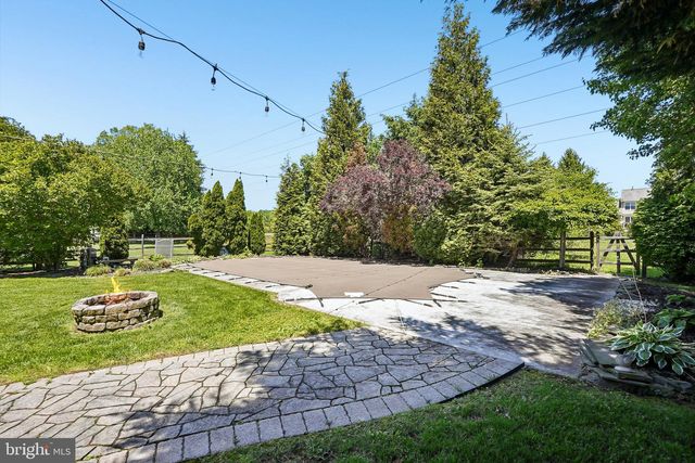 247 WINCHESTER DR, Horsham, PA 19044