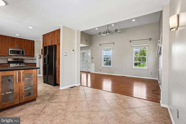 247 WINCHESTER DR, Horsham, PA 19044