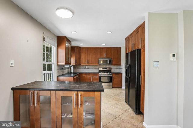 247 WINCHESTER DR, Horsham, PA 19044