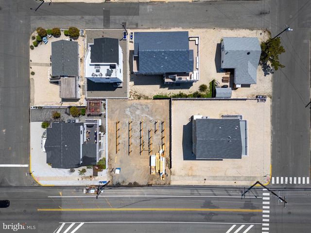 326 S 2ND ST, Surf City, NJ 08008