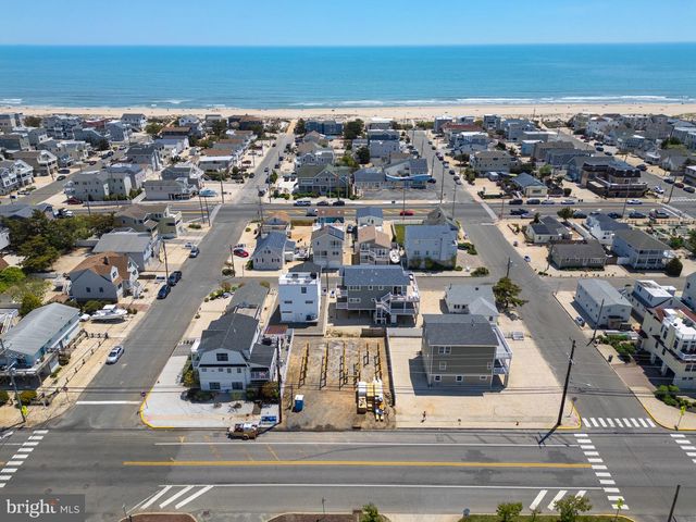 326 S 2ND ST, Surf City, NJ 08008