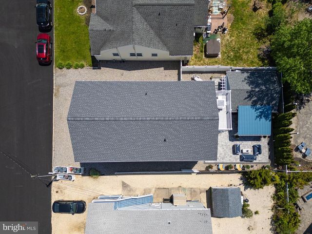 326 S 2ND ST, Surf City, NJ 08008