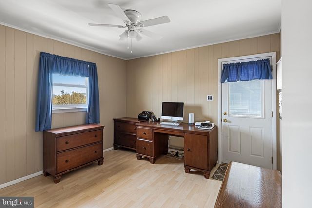 326 S 2ND ST, Surf City, NJ 08008