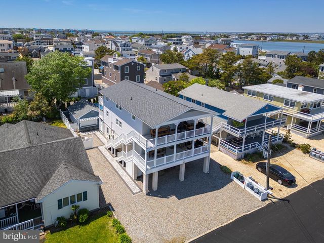 326 S 2ND ST, Surf City, NJ 08008