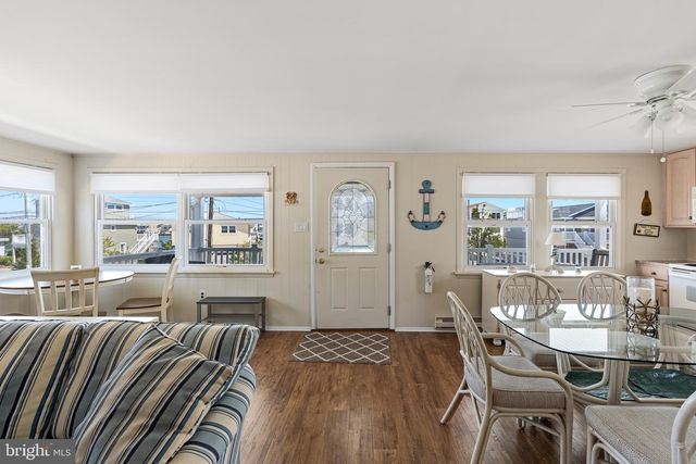 326 S 2ND ST, Surf City, NJ 08008