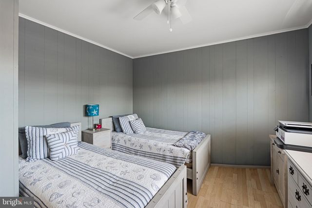 326 S 2ND ST, Surf City, NJ 08008