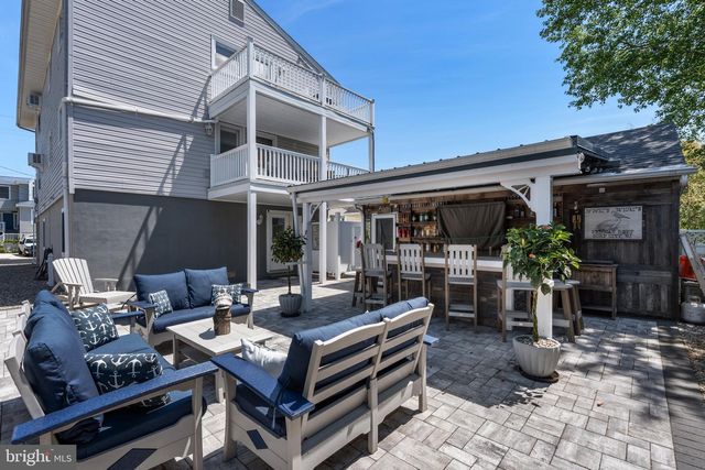 326 S 2ND ST, Surf City, NJ 08008
