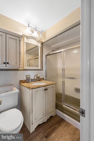 326 S 2ND ST, Surf City, NJ 08008