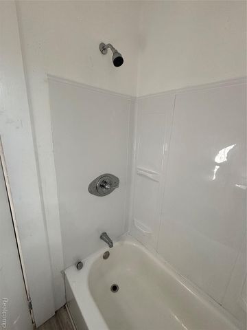 8955 Otsego Street, Detroit, MI 48204