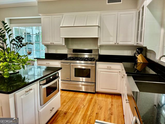 5 Kensington Road SW, Rome, GA 30165