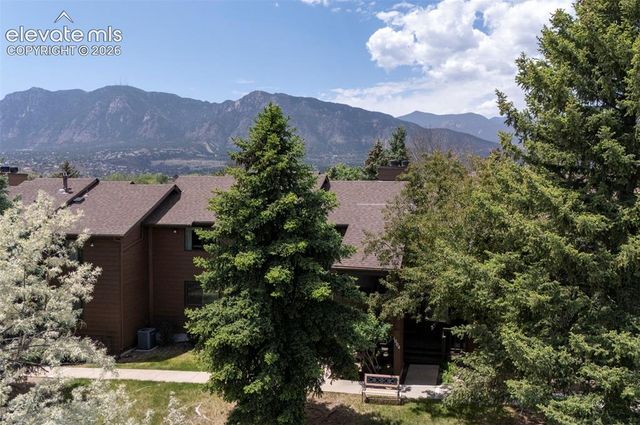 1016 Moorings Drive, Colorado Springs, CO 80906