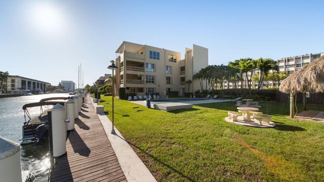 1700 SE 15th St 302, Fort Lauderdale, FL 33316