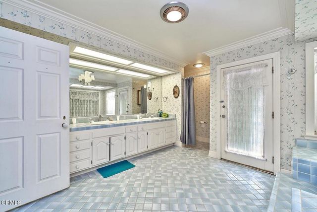 13088 Sunset Drive, Lucerne Valley, CA 92356