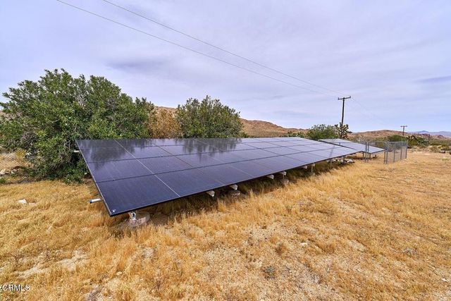 13088 Sunset Drive, Lucerne Valley, CA 92356