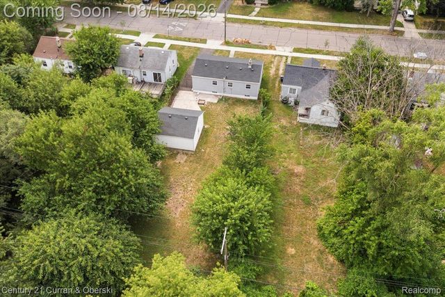 17424 Salem Street, Detroit, MI 48219