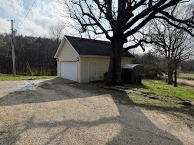 12120 Centerpoint Church Road, Prairie Grove, AR 72753
