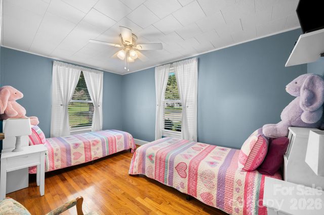 2008 Walt Arney Road, Lenoir, NC 28645