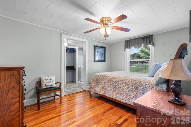 2008 Walt Arney Road, Lenoir, NC 28645
