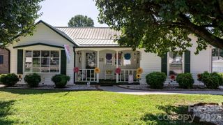 2008 Walt Arney Road, Lenoir, NC 28645