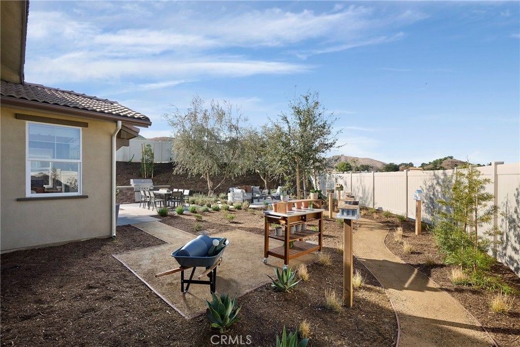 Image 17 of property listing at 18184 Shady View Dr, Chino Hills, CA 91709