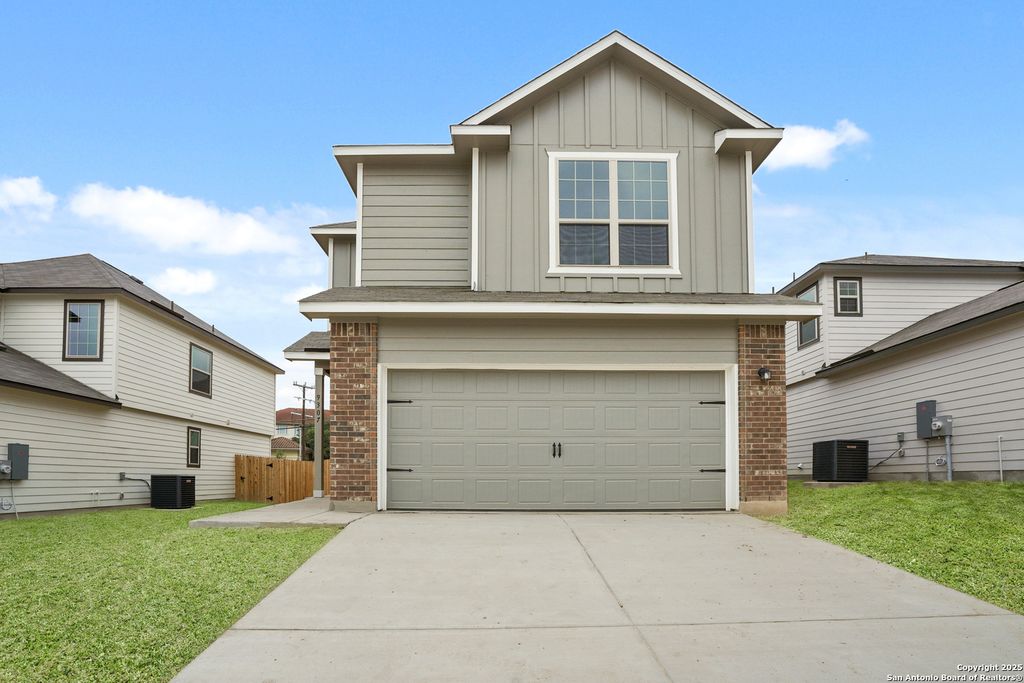 9307 Graze Land Drive, San Antonio, TX 78211