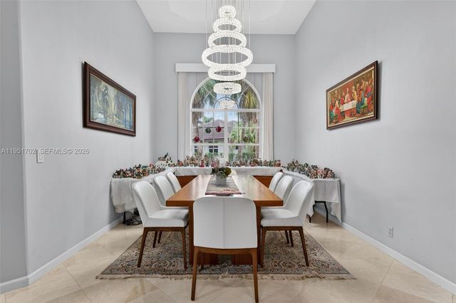 104 Dockside Cir, Weston, FL 33327