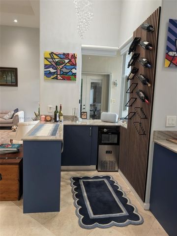 104 Dockside Cir, Weston, FL 33327