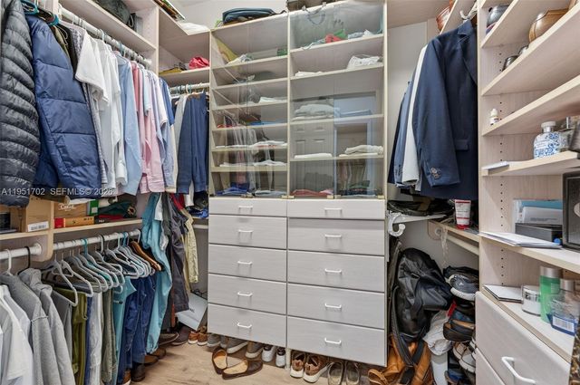 104 Dockside Cir, Weston, FL 33327