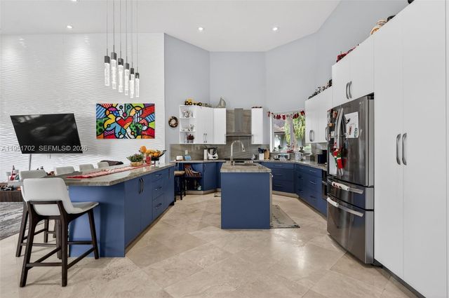 104 Dockside Cir, Weston, FL 33327