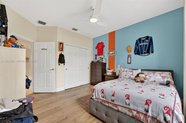 104 Dockside Cir, Weston, FL 33327