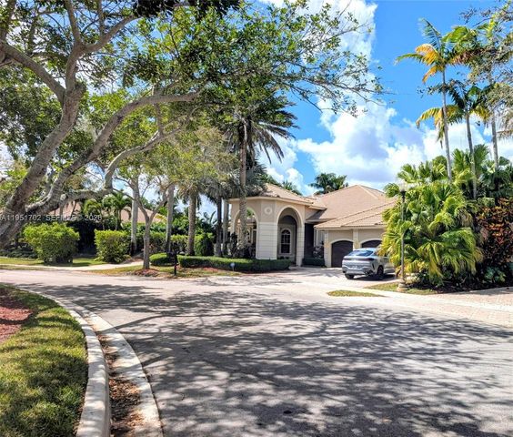 104 Dockside Cir, Weston, FL 33327