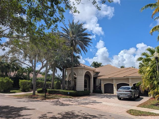 104 Dockside Cir, Weston, FL 33327