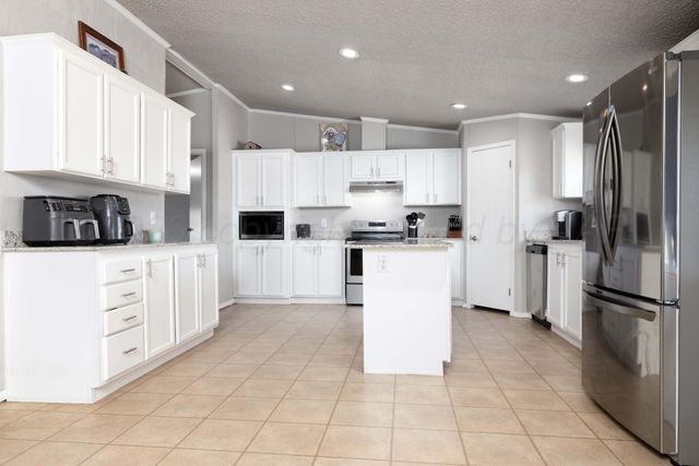 5410 TRANQUILITY Road, Amarillo, TX 79118