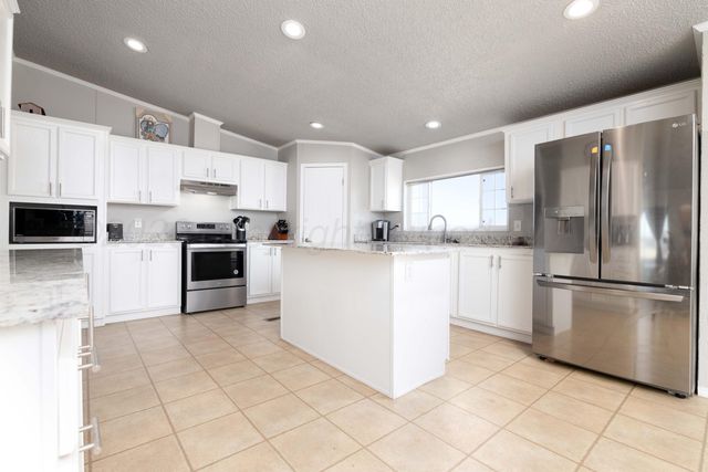 5410 TRANQUILITY Road, Amarillo, TX 79118