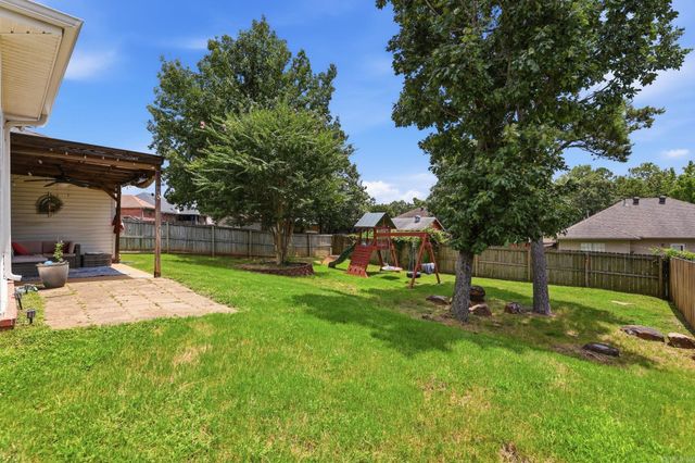 167 Diamond Pointe Drive, Maumelle, AR 72113