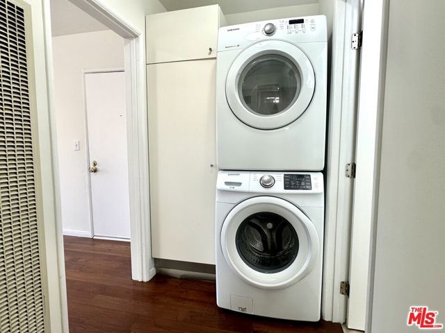 917 N Cedar Street 2, Inglewood, CA 90302