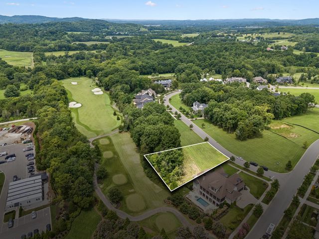7505 Whiskey Rd, College Grove, TN 37046
