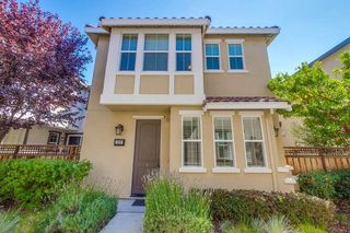 525 Aspen Place, East Palo Alto, CA 94303