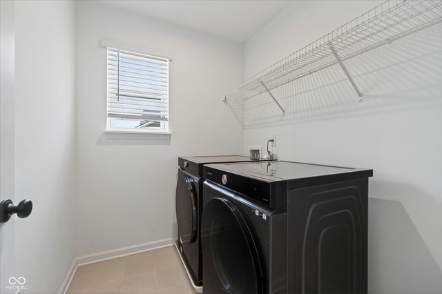 20374 N Pacific Avenue, Westfield, IN 46074