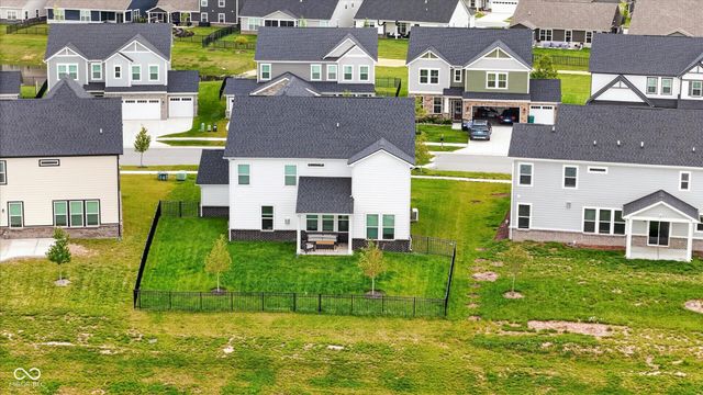 20374 N Pacific Avenue, Westfield, IN 46074