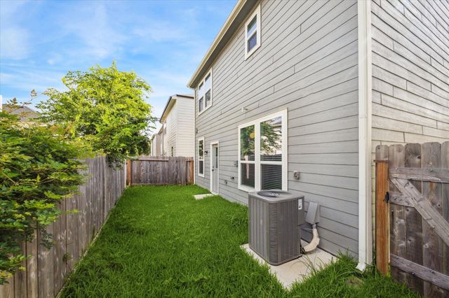 10122 Clearwick Street, Houston, TX 77034